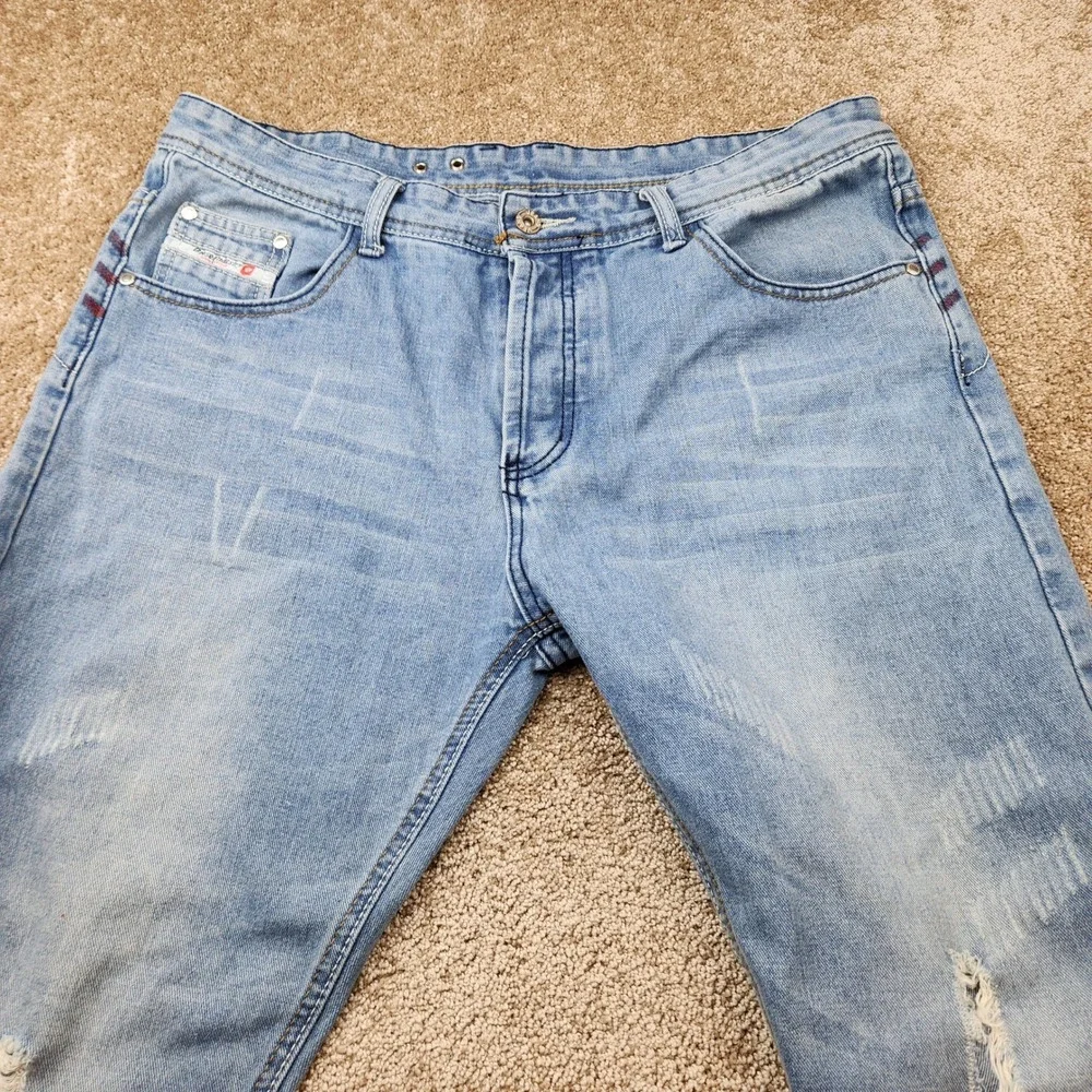 Diesel Industry Mens Distressed Light Wash Straight Leg Jeans Size 36 Button Fly